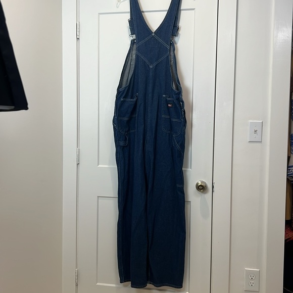 Dickies Blue Denim overalls with Red Label size large. - Picture 8 of 15